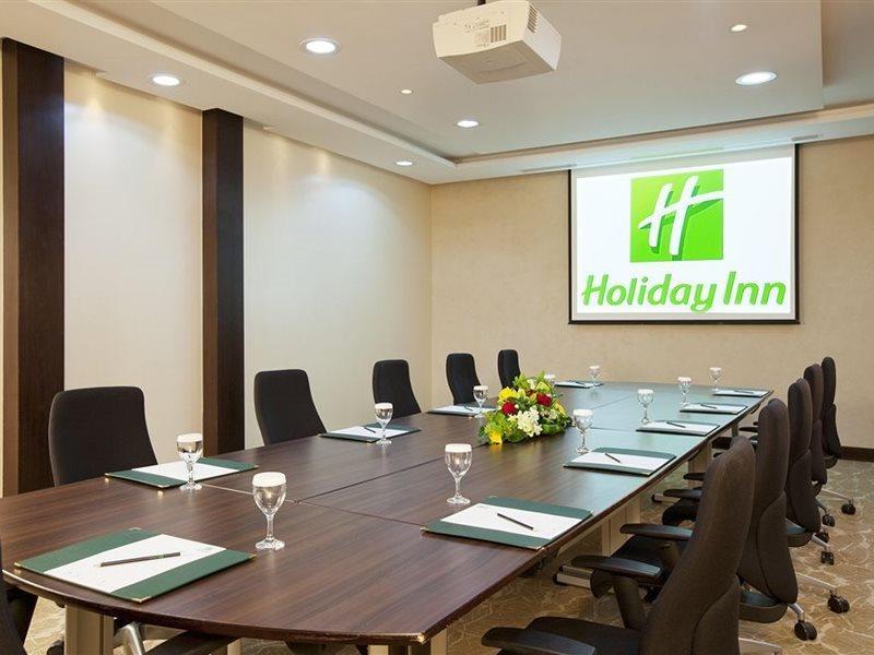 Hotel Izdihar By Ihg 4*